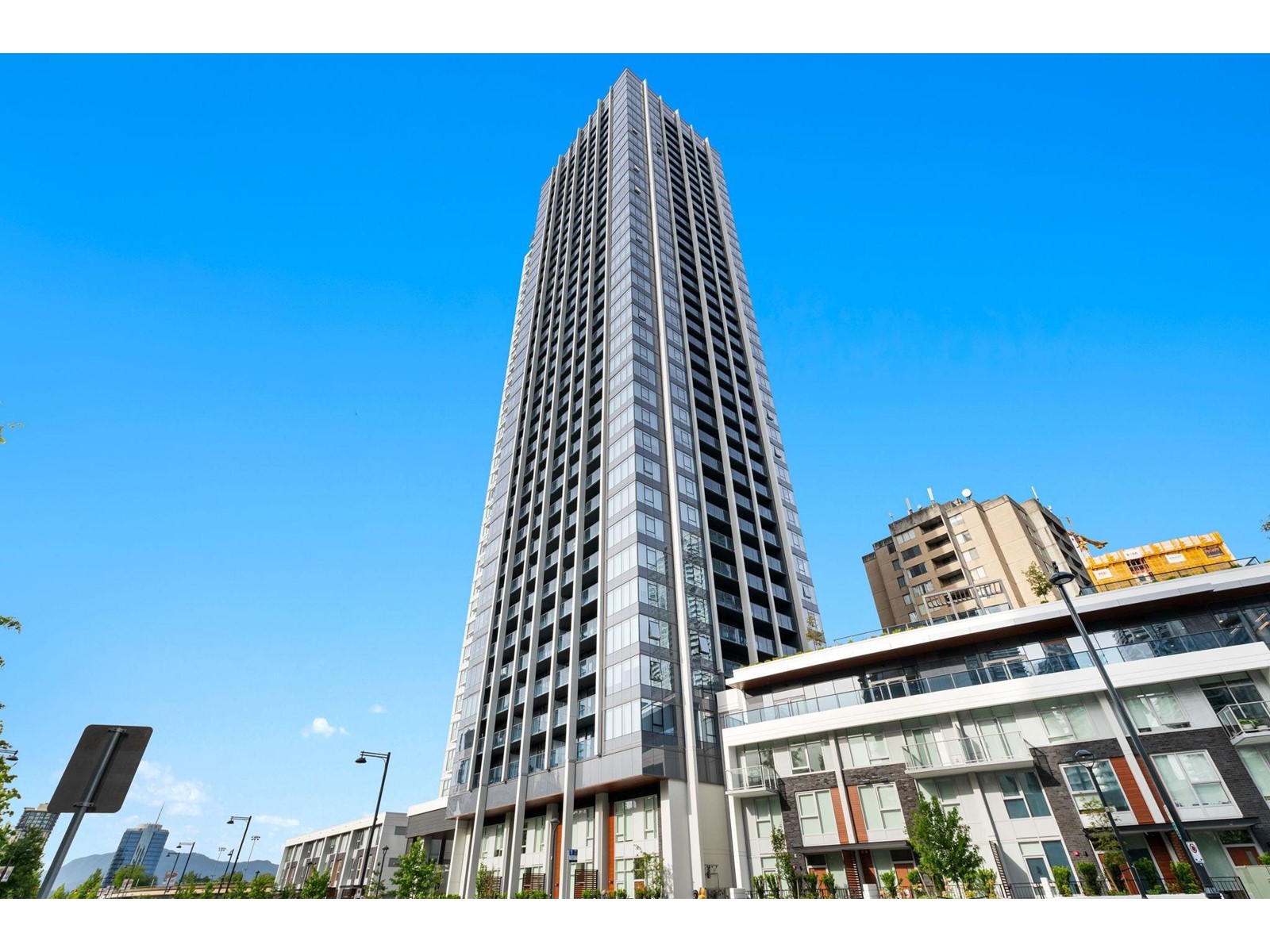 10448 University Drive Unit 3012, Surrey, BC V3T 0S7