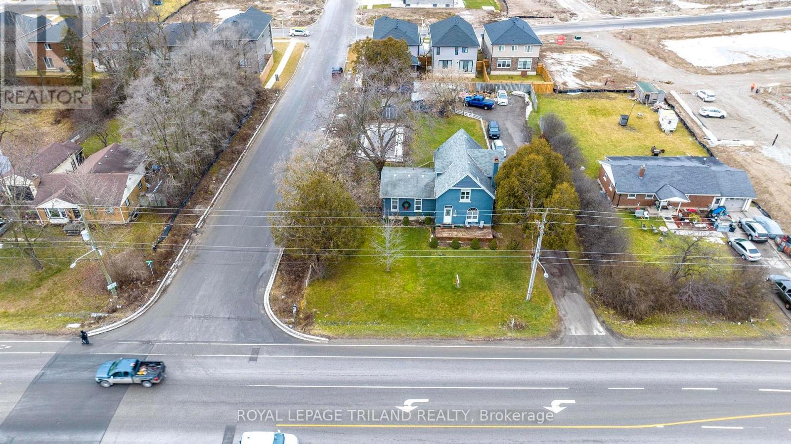 3077 White Oak Rd, London, ON N6E 1L7