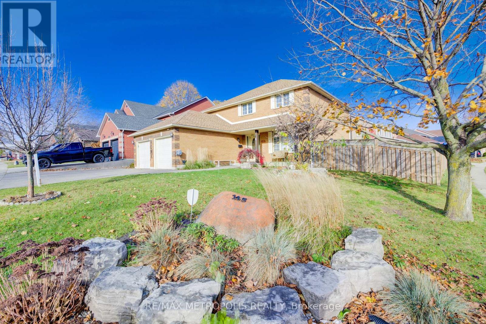 145 Cowan Blvd, Cambridge, ON N1T 1K9
