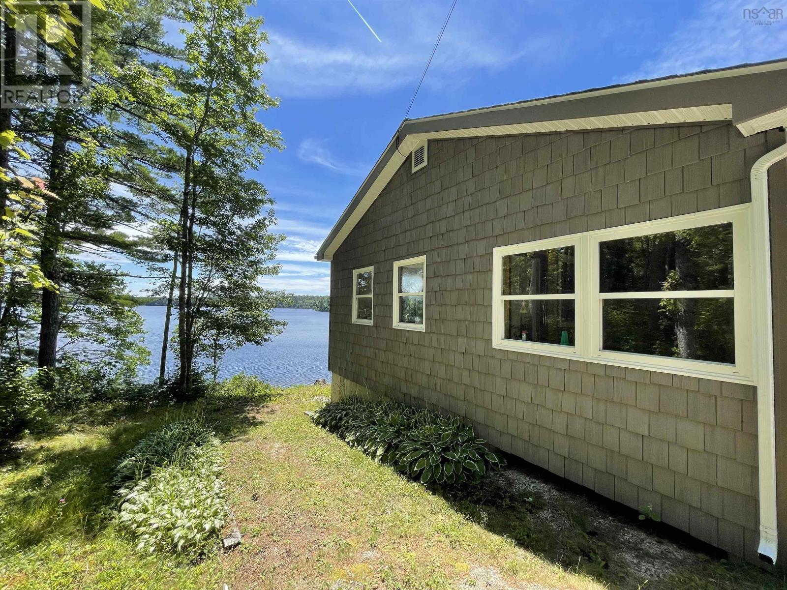 100 Pernette Lake Rd, Lake Centre, NS B0R 1G0