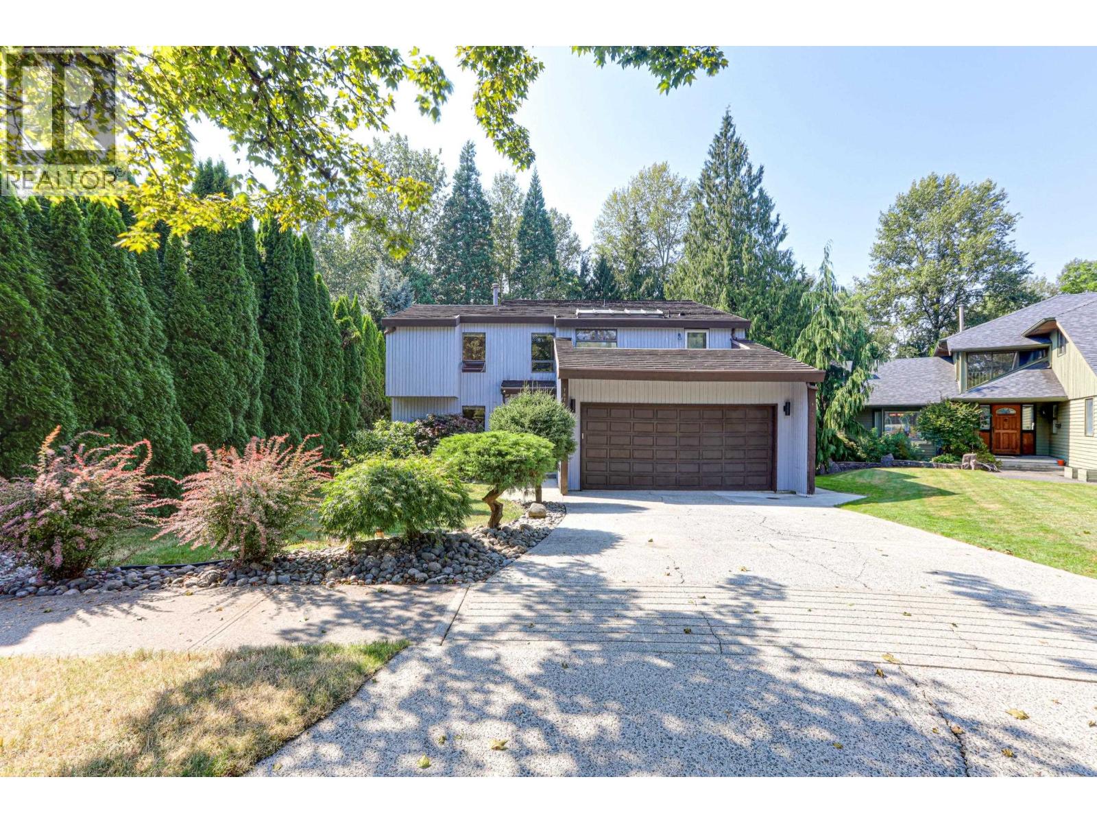 7873 Woodhurst Dr, Burnaby, BC V5A 4C4