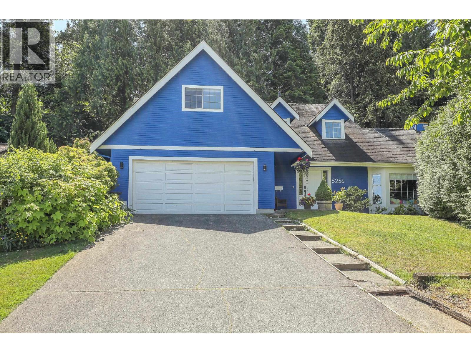 5256 Cambridge Ct, Delta, BC V4M 3Z1