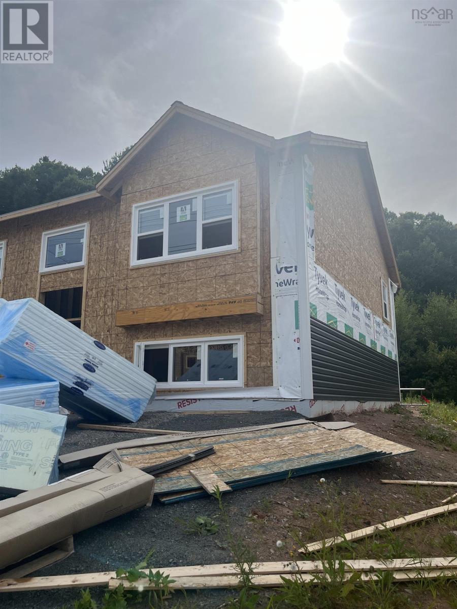 12 Kara Anne Cres, New Minas, NS B4N 0H6