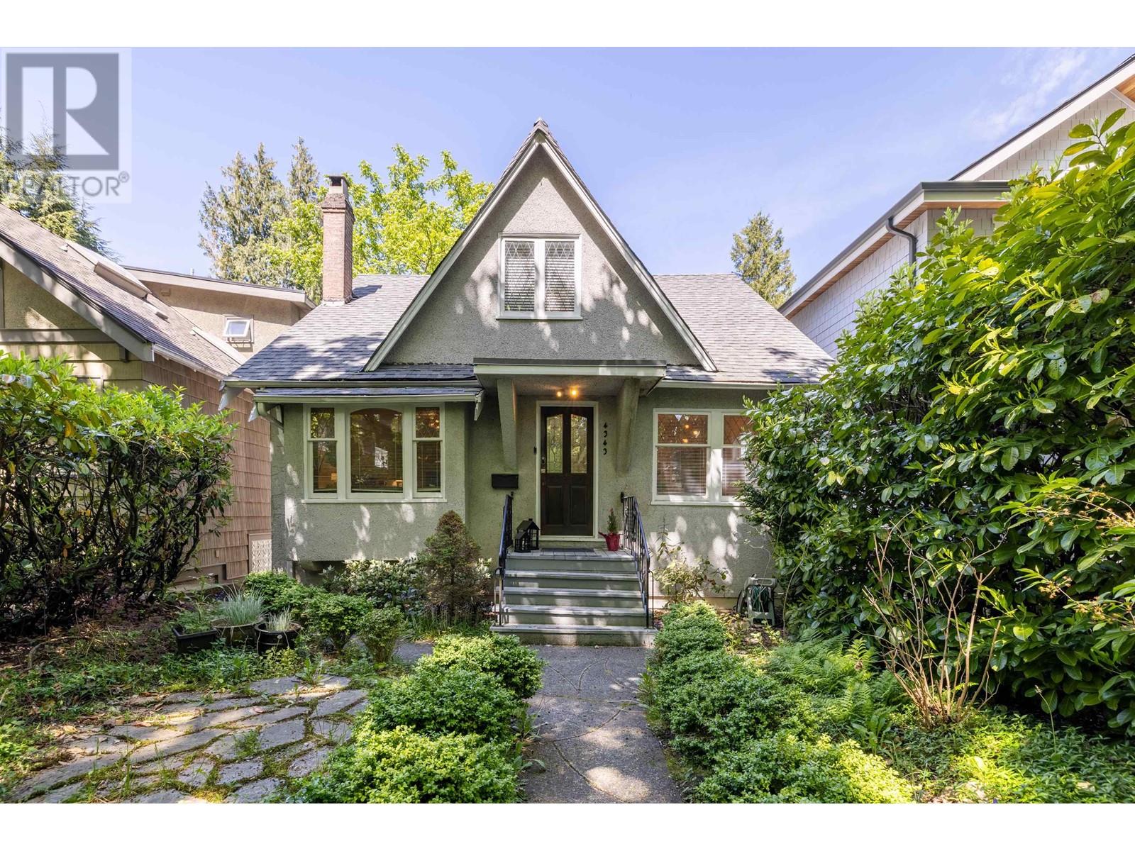4343 W 11th Ave, Vancouver, BC V6R 2L9