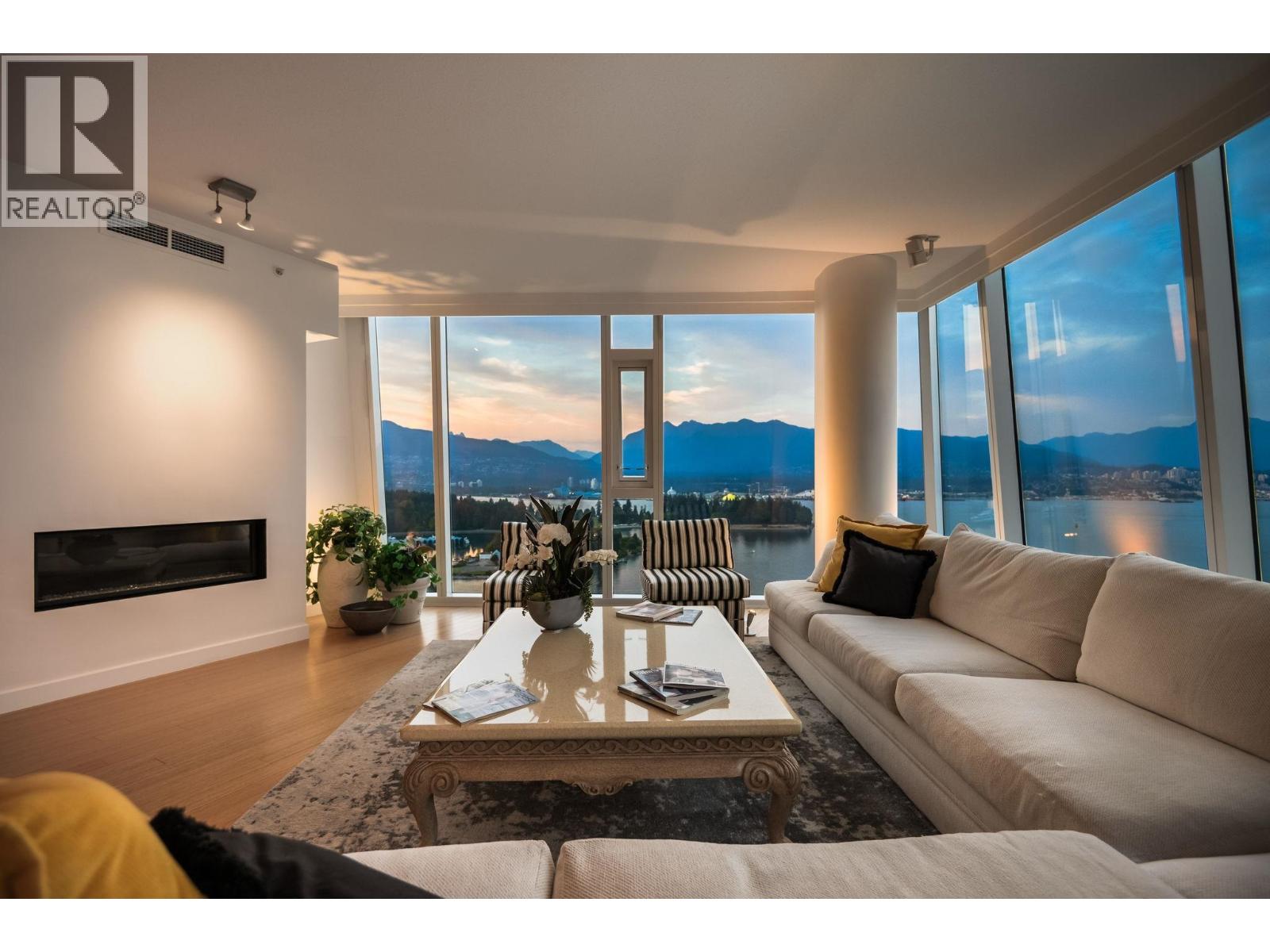 1233 W Cordova Street Unit 2502, Vancouver, BC V6C 3R1