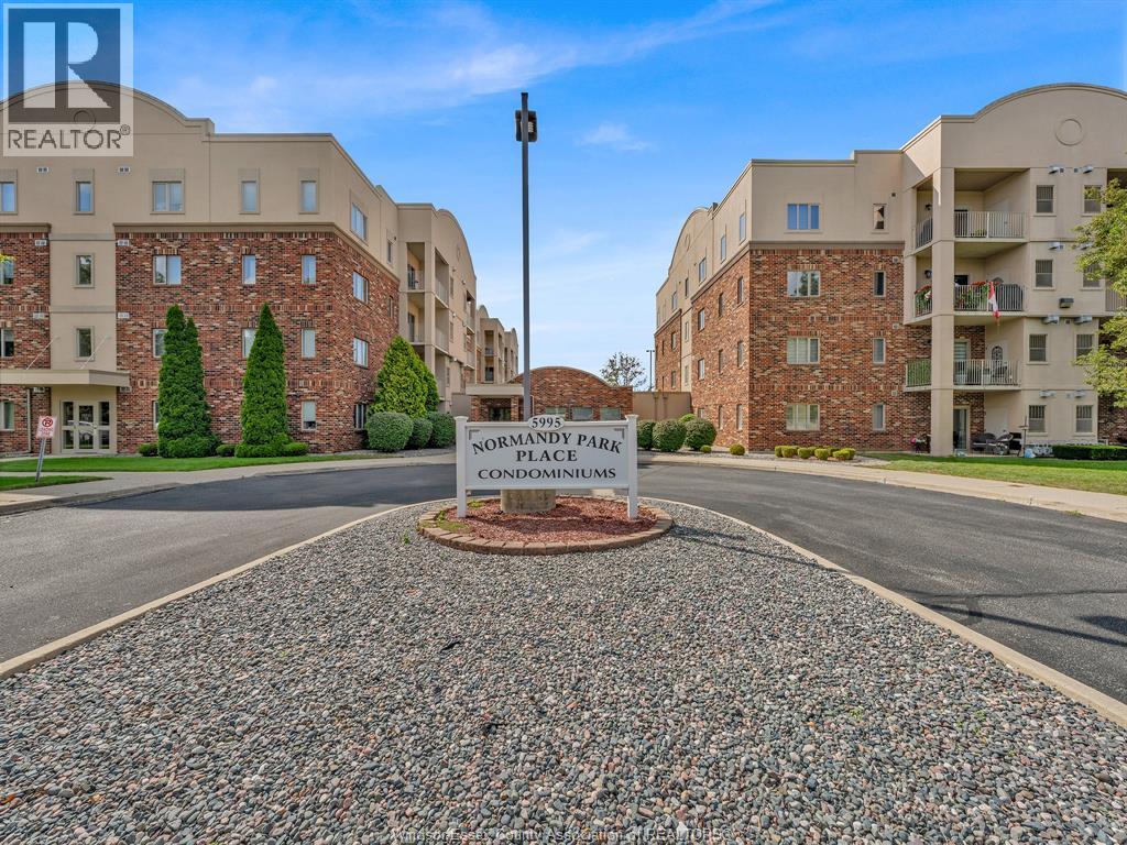 5995 Ellis Unit 105, Lasalle, ON N9H 2P1