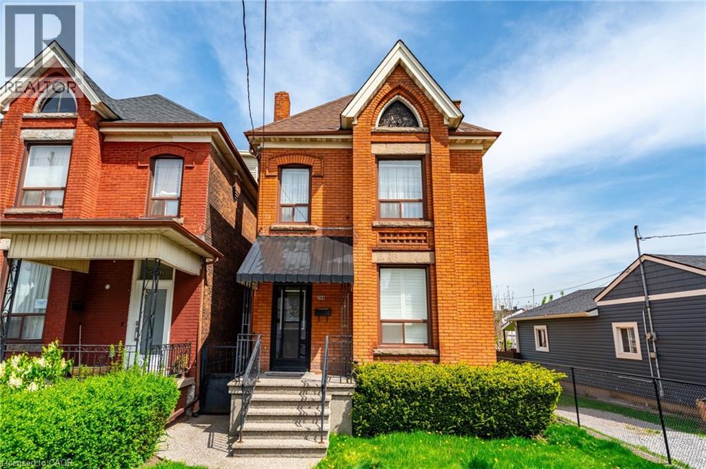 244 Hughson St N, Hamilton, ON L8L 4M3