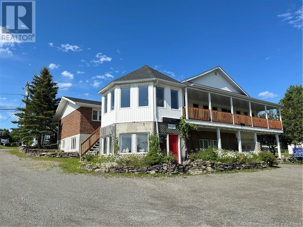 107 Saintjeanbaptiste St, Kedgwick, NB E8B 1M6