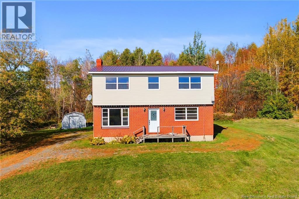 275 Newburg Rd, Pembroke, NB E7N 1X6