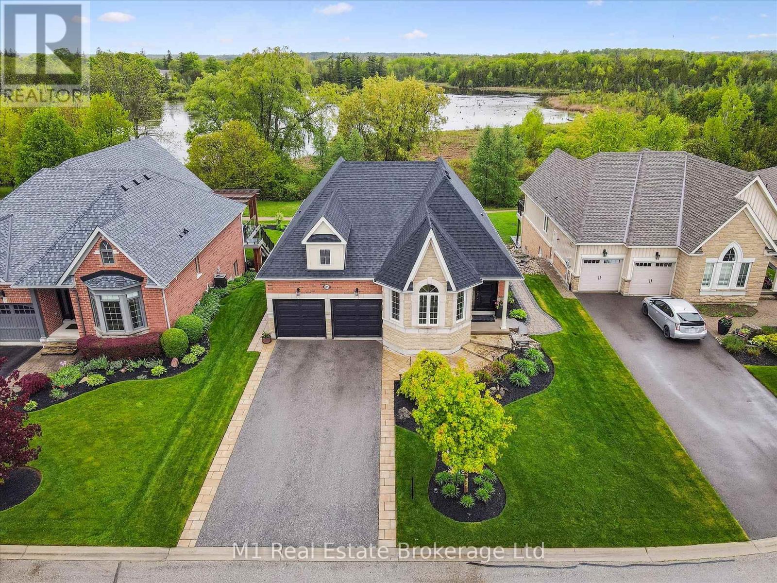 94 Aberfoyle Mill Cres, Puslinch Aberfoyle, ON N1H 6H9