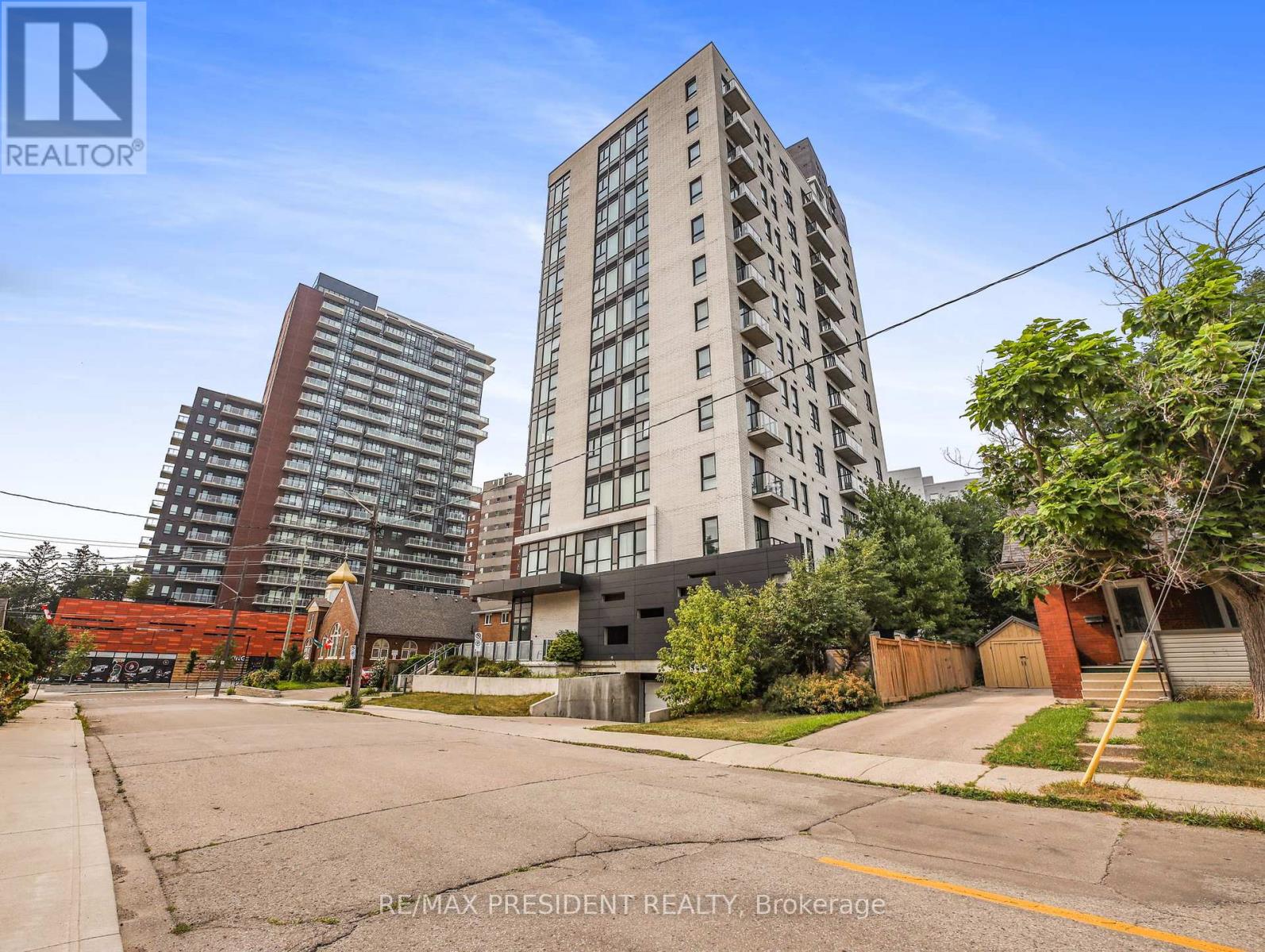 601 160 King St N, Waterloo, ON N2J 2Y2