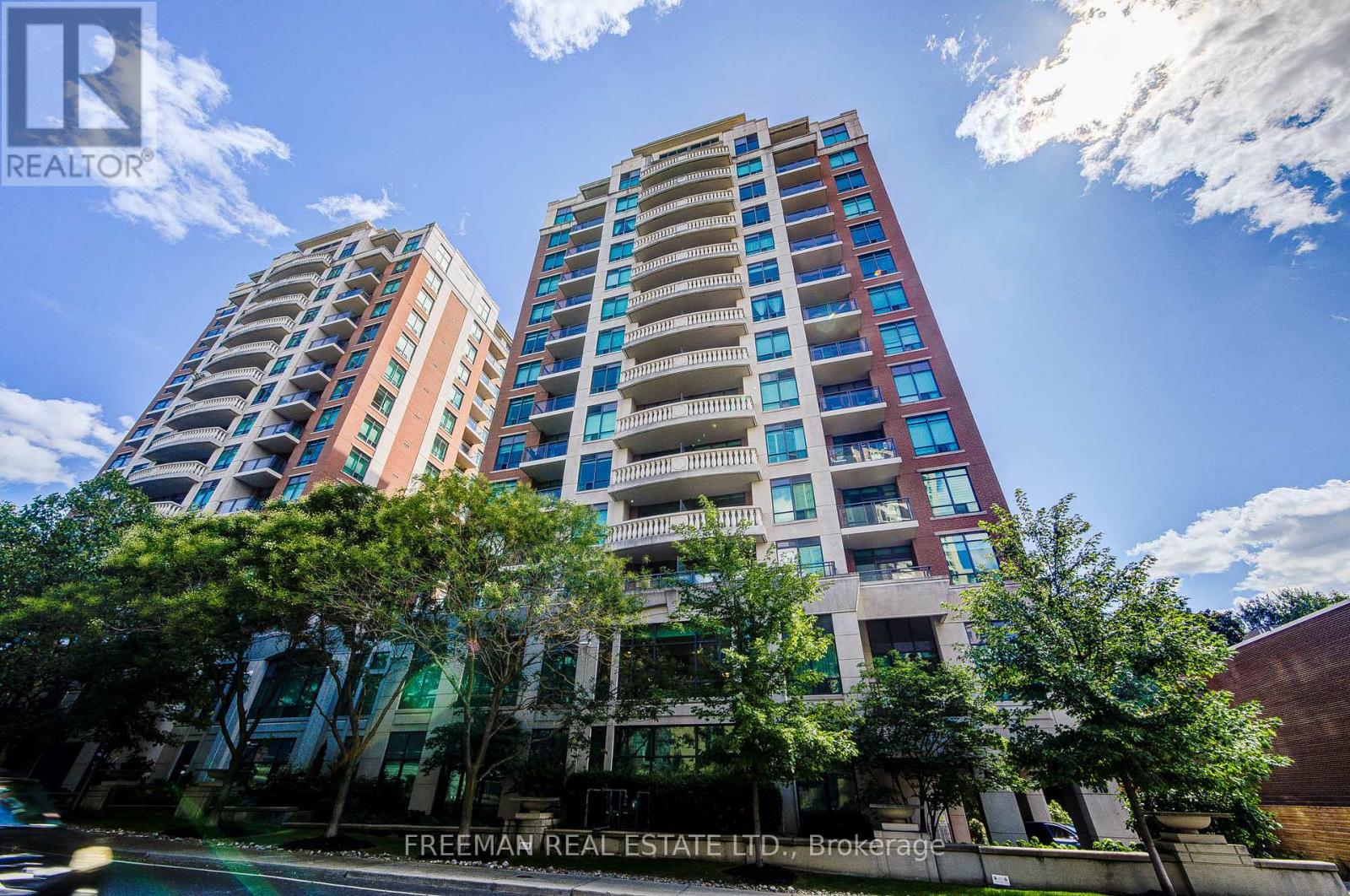 201 319 Merton St, Toronto, ON M4S 1A5