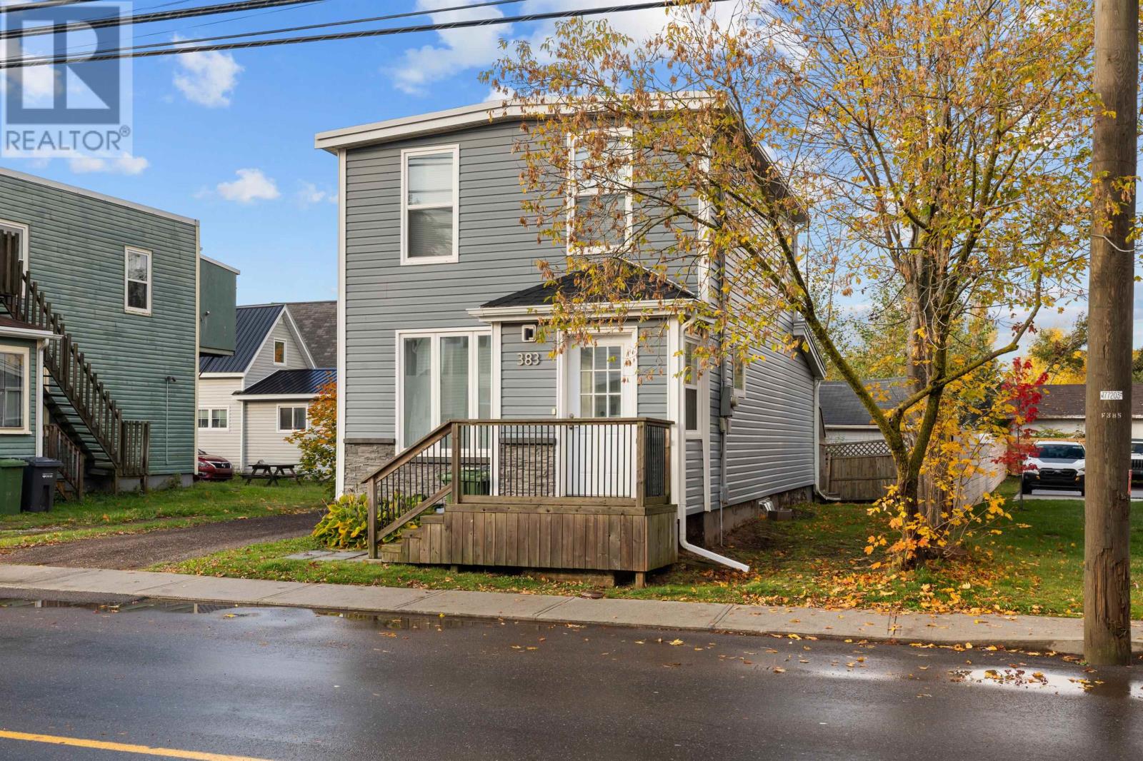 383 Queen St, Charlottetown, PE C1N 1X9