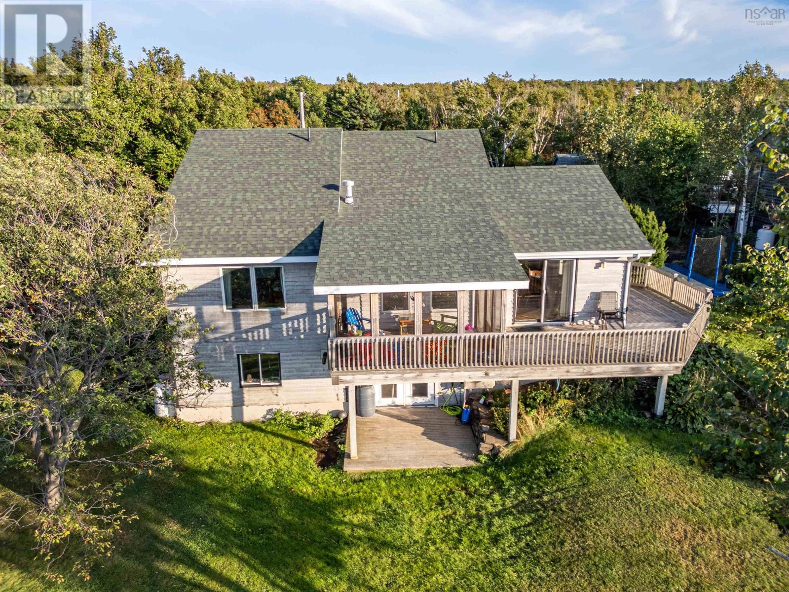 24 Sandy Ranalds Ln, Arisaig, NS B2G 2L1