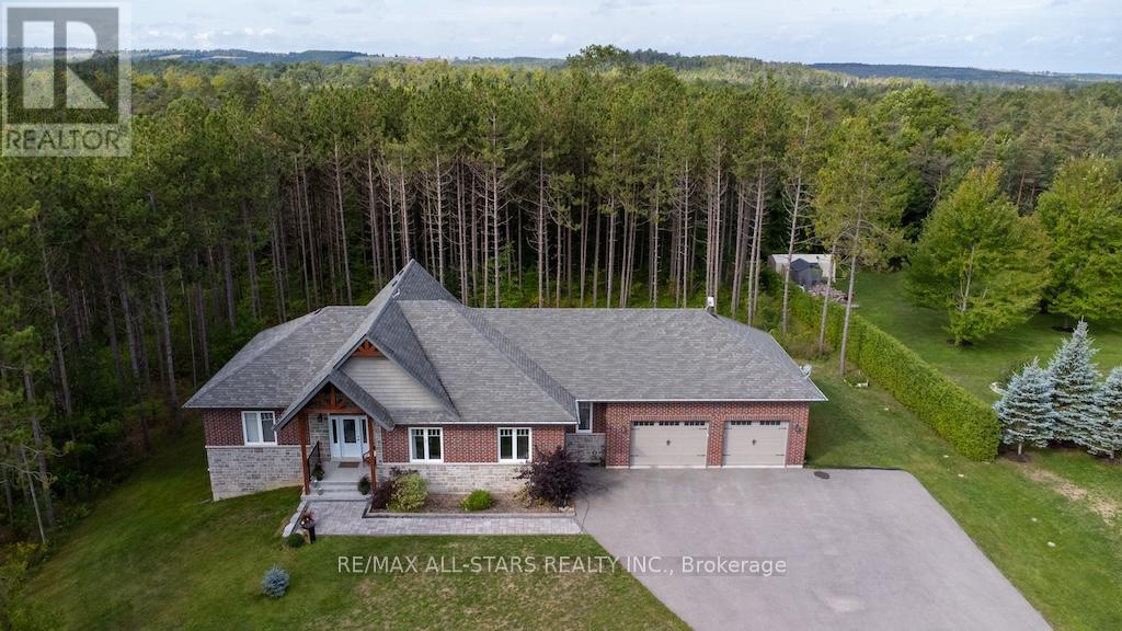 29 Slalom Dr, Kawartha Lakes, ON L0A 1A0