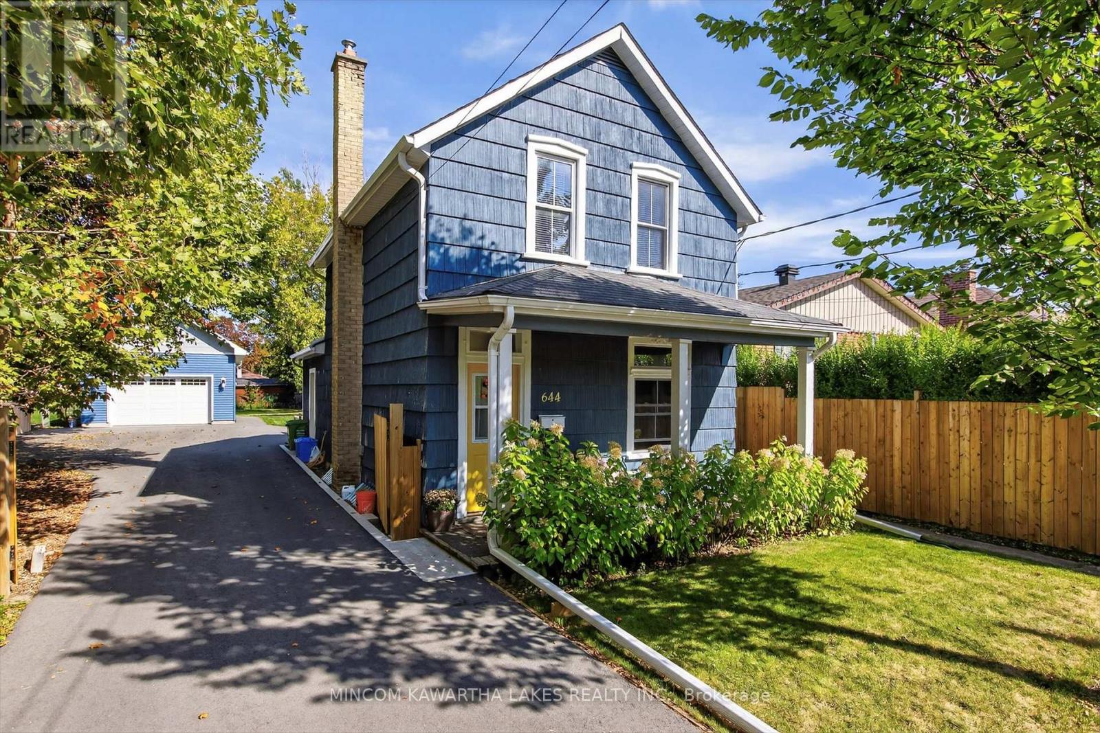 644 Lundys Ln Ward 1 Ln, Peterborough, ON K9J 4J8