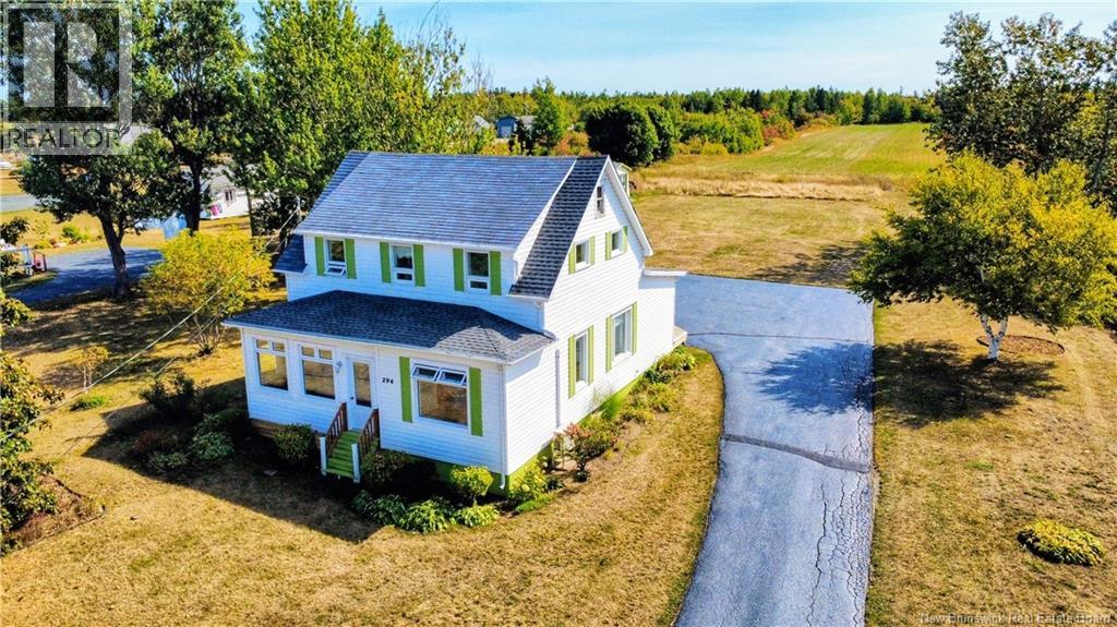 294 Bd St Pierre E, Caraquet, NB E1W 1B5