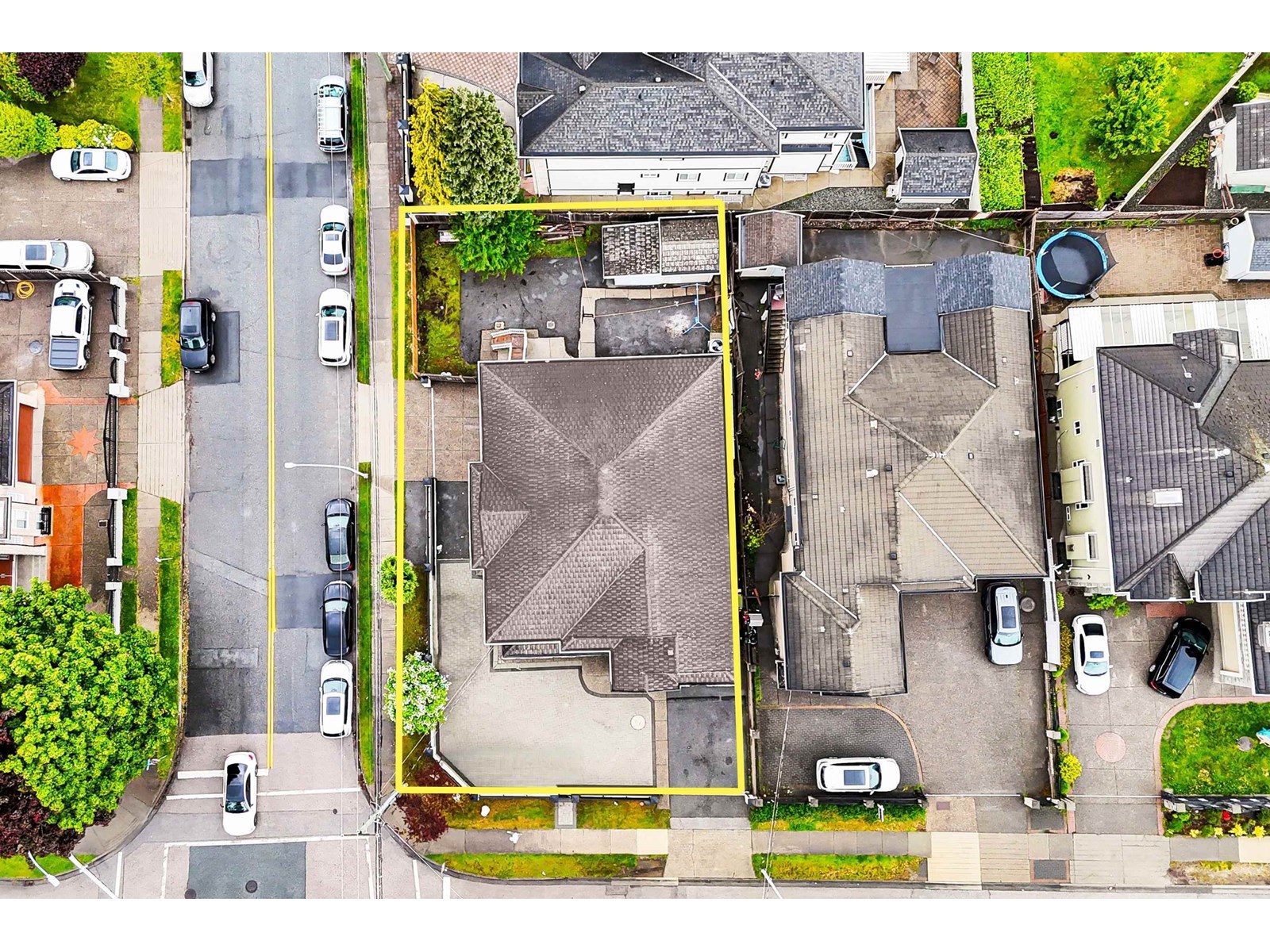 68 Avenue Unit 13015, Surrey, BC V3W 2E5