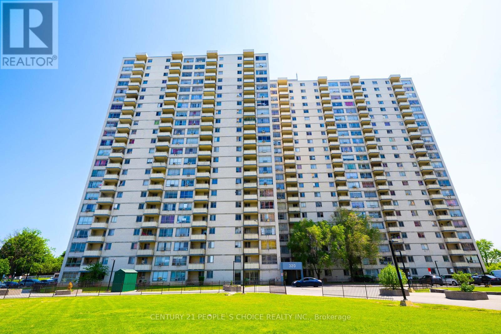 105 320 Dixon Rd, Toronto, ON M9R 1S8