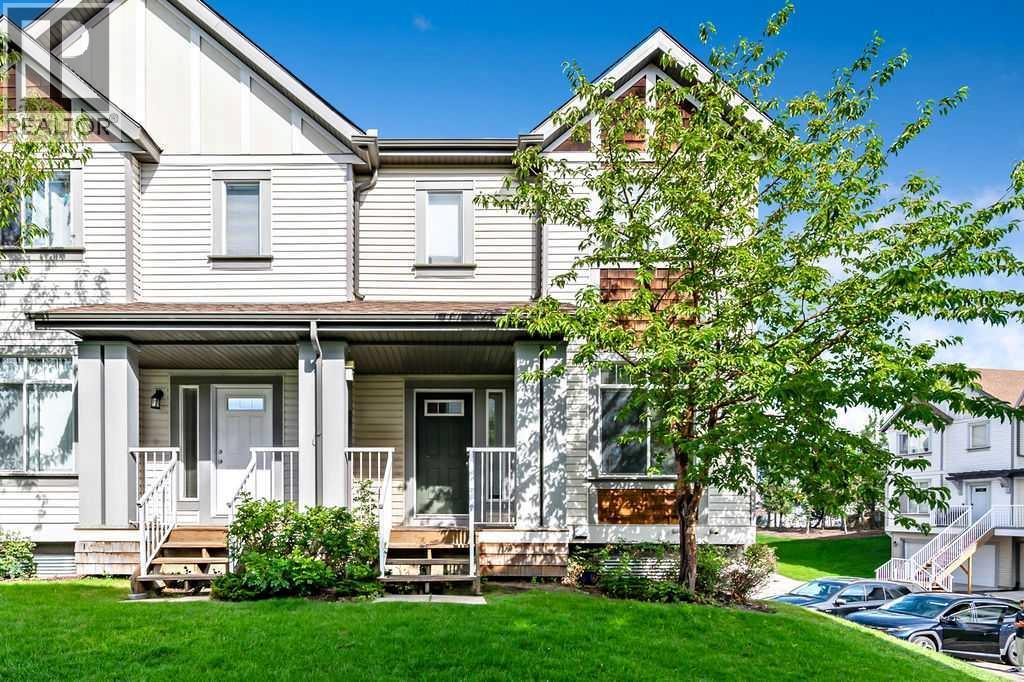213 Copperstone Cv SE, Calgary, AB T2Z 0L3