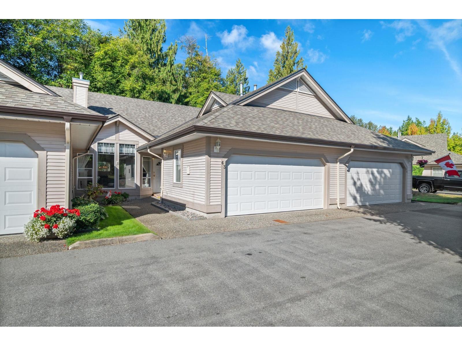 9025 216 Street Unit 63, Langley, BC V1M 2X6