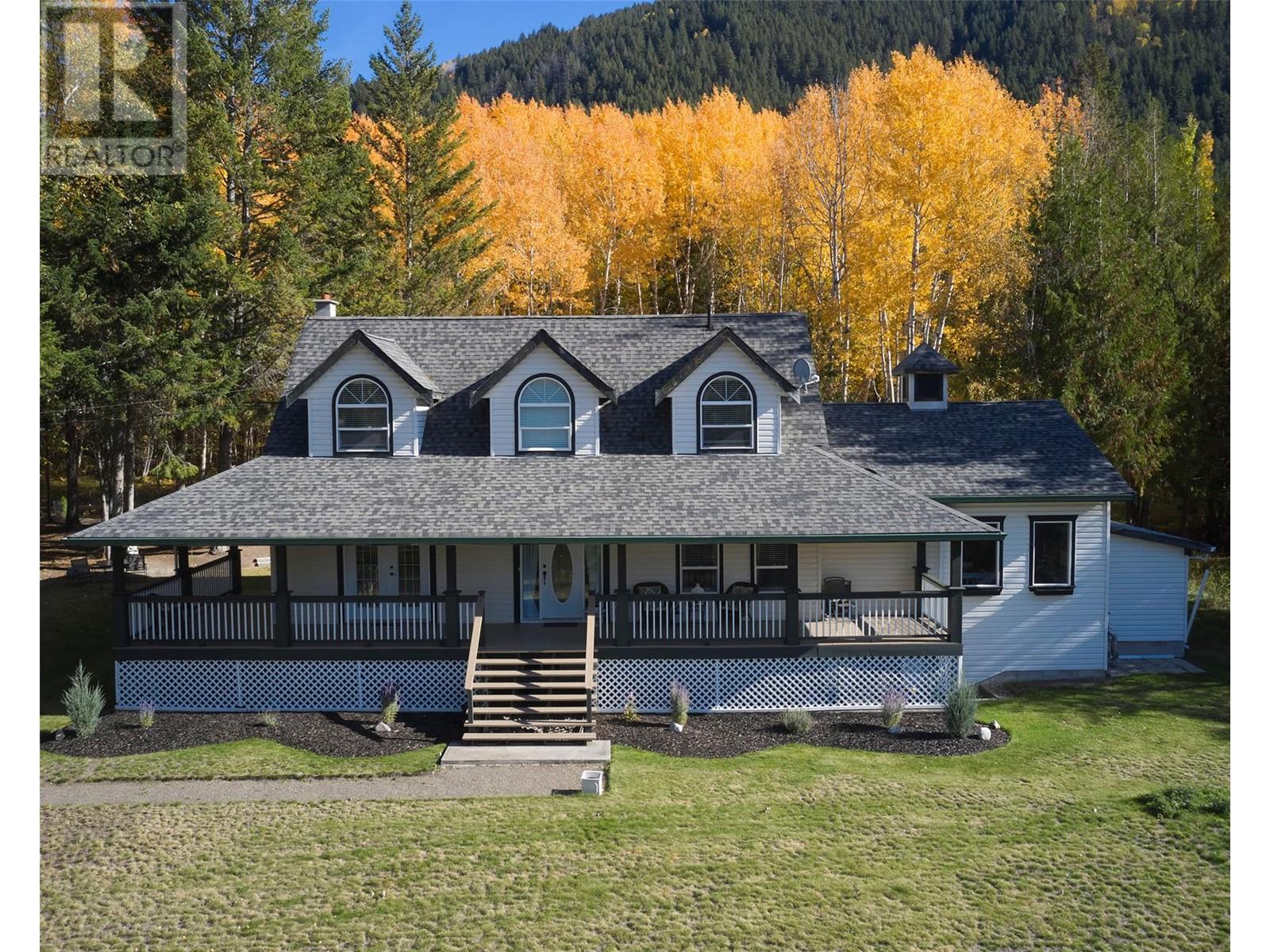 5228 Warren Creek Rd, Falkland, BC V0E 1W0