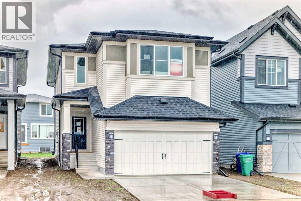 17 Appaloosa Cres, Cochrane, AB T4C 2P7