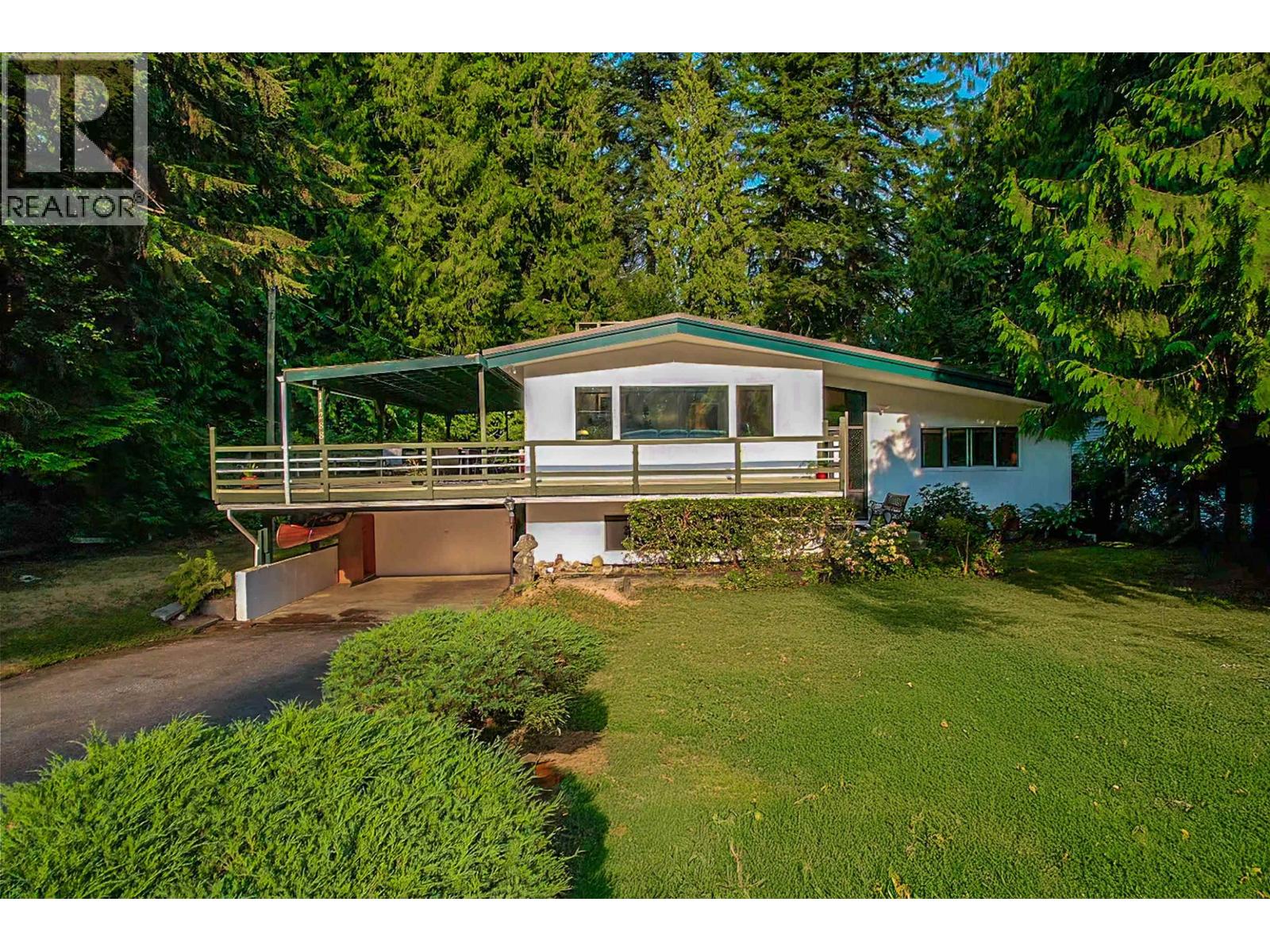11288 Graham St, Maple Ridge, BC V2W 1M9