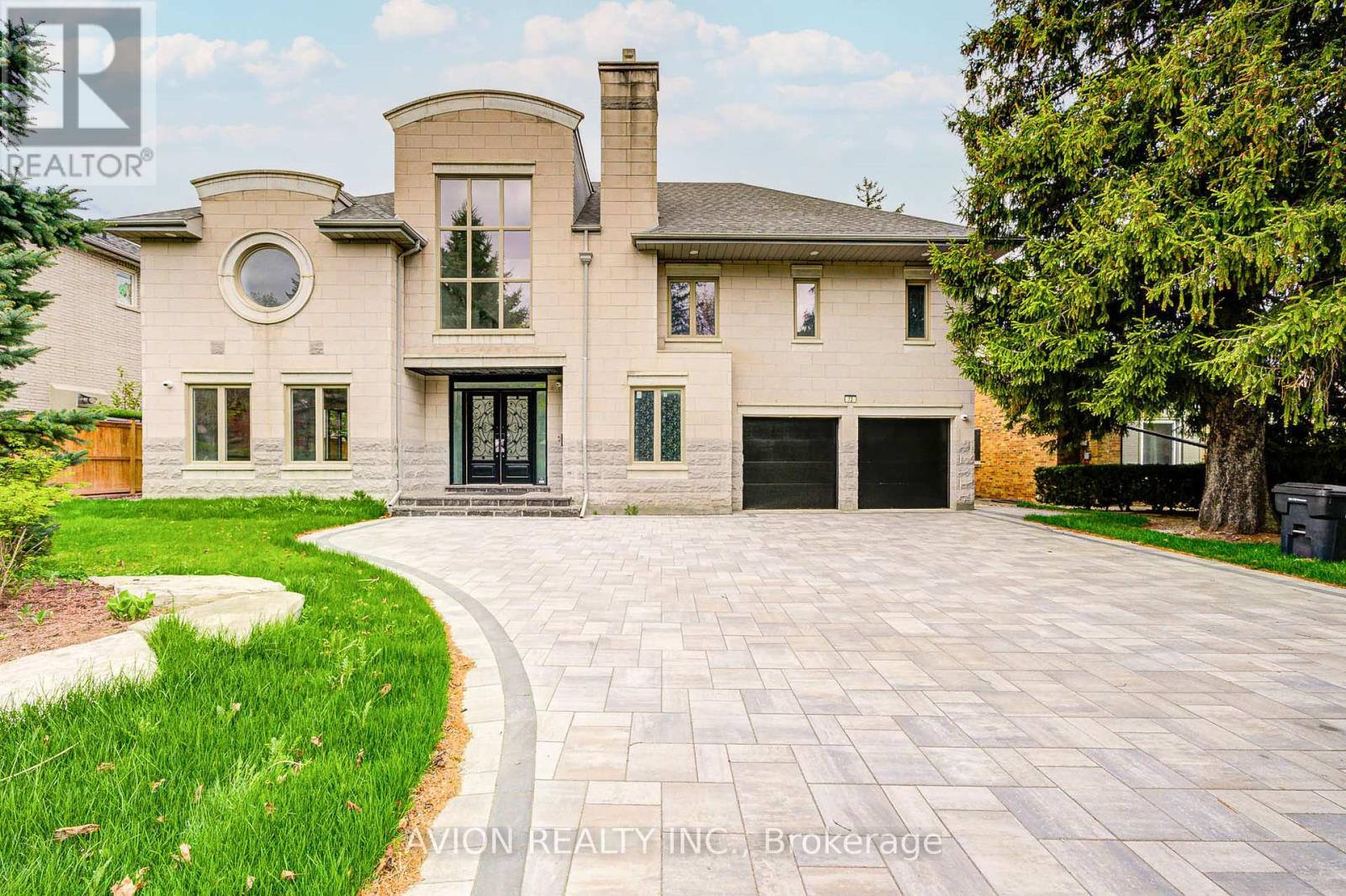 72 Lord Seaton Rd, Toronto St. Andrew-windfields, ON M2P 1K5