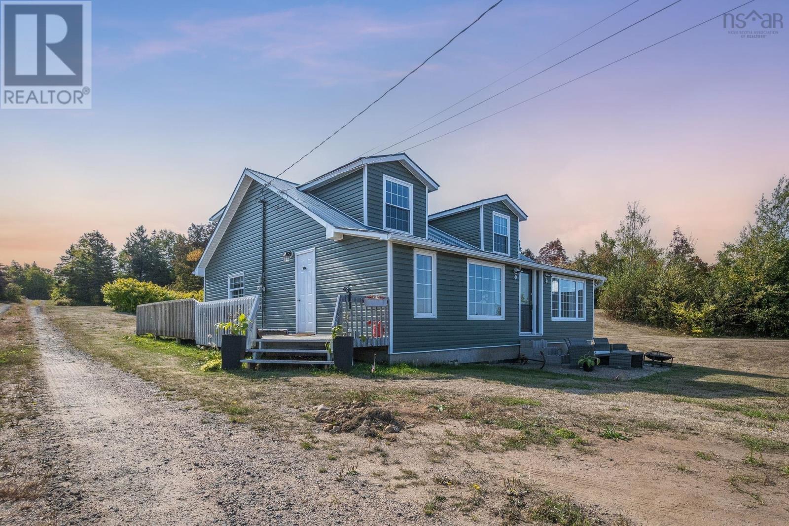 3696 Shore Rd W, Hillsburn, NS B0S 1A0