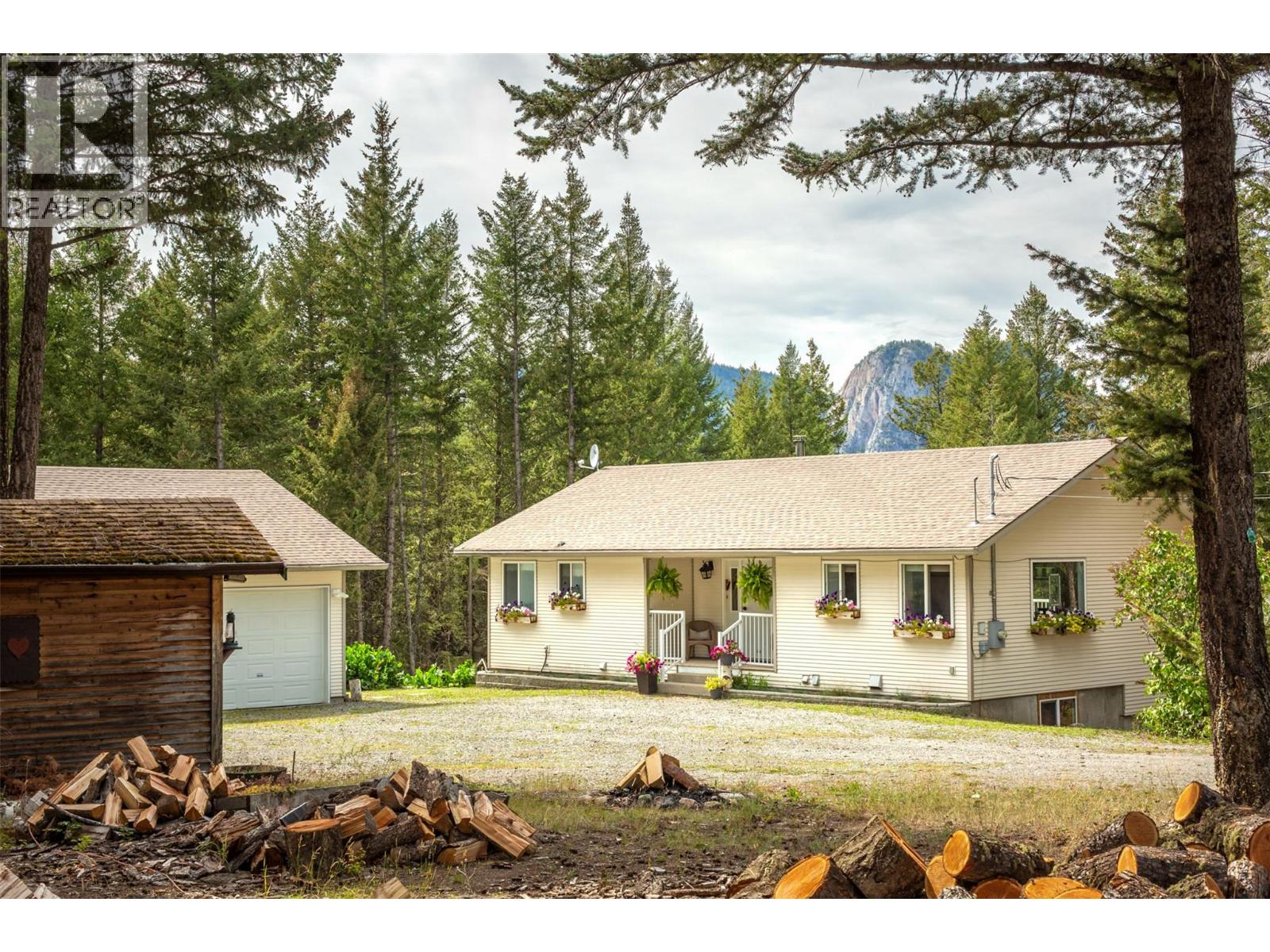 2959 Piva Rd, Kamloops, BC V0E 3E0