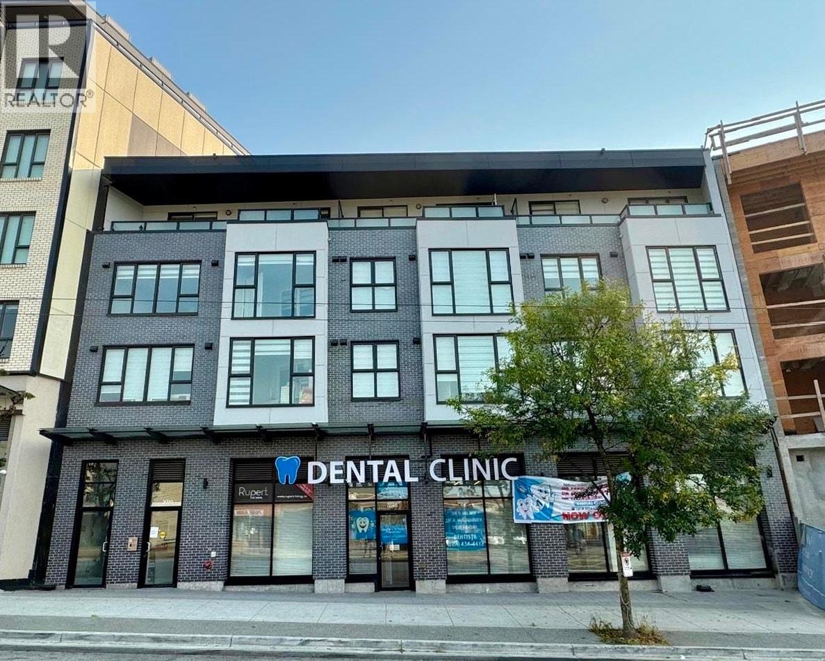 3050 Kingsway Unit 307, Vancouver, BC V5R 5J7