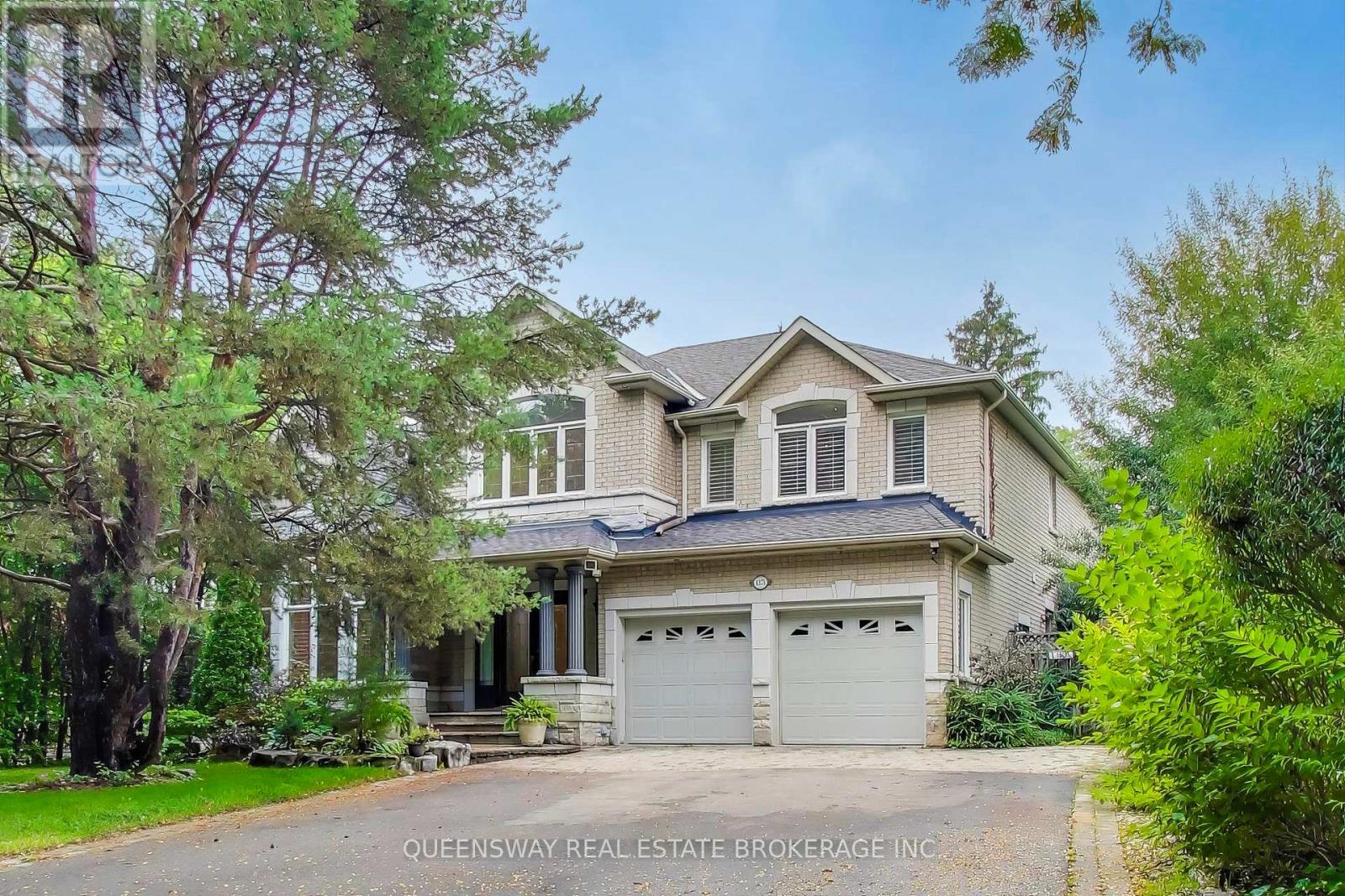 1371 Chriseden Dr, Mississauga, ON L5H 1V1