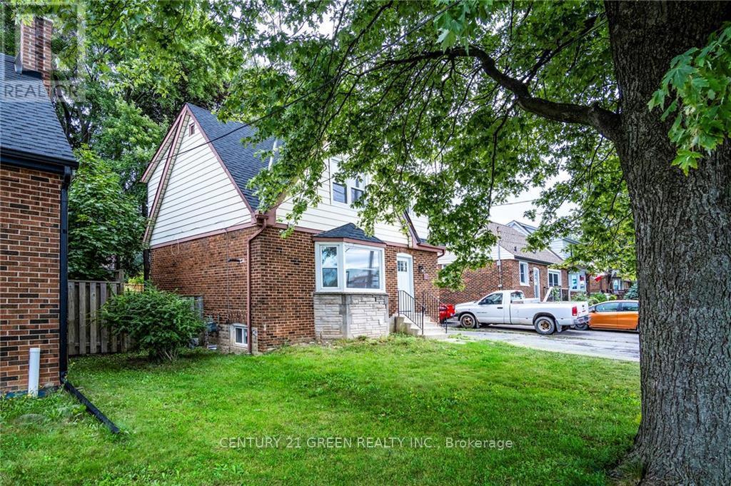 87 W 5th St, Hamilton, ON L9C 3N7