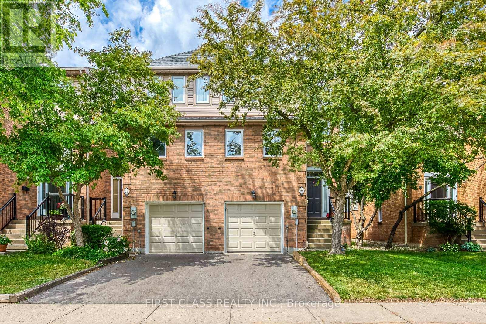 26 2051 Merchants Gate, Oakville, ON L6M 3H6