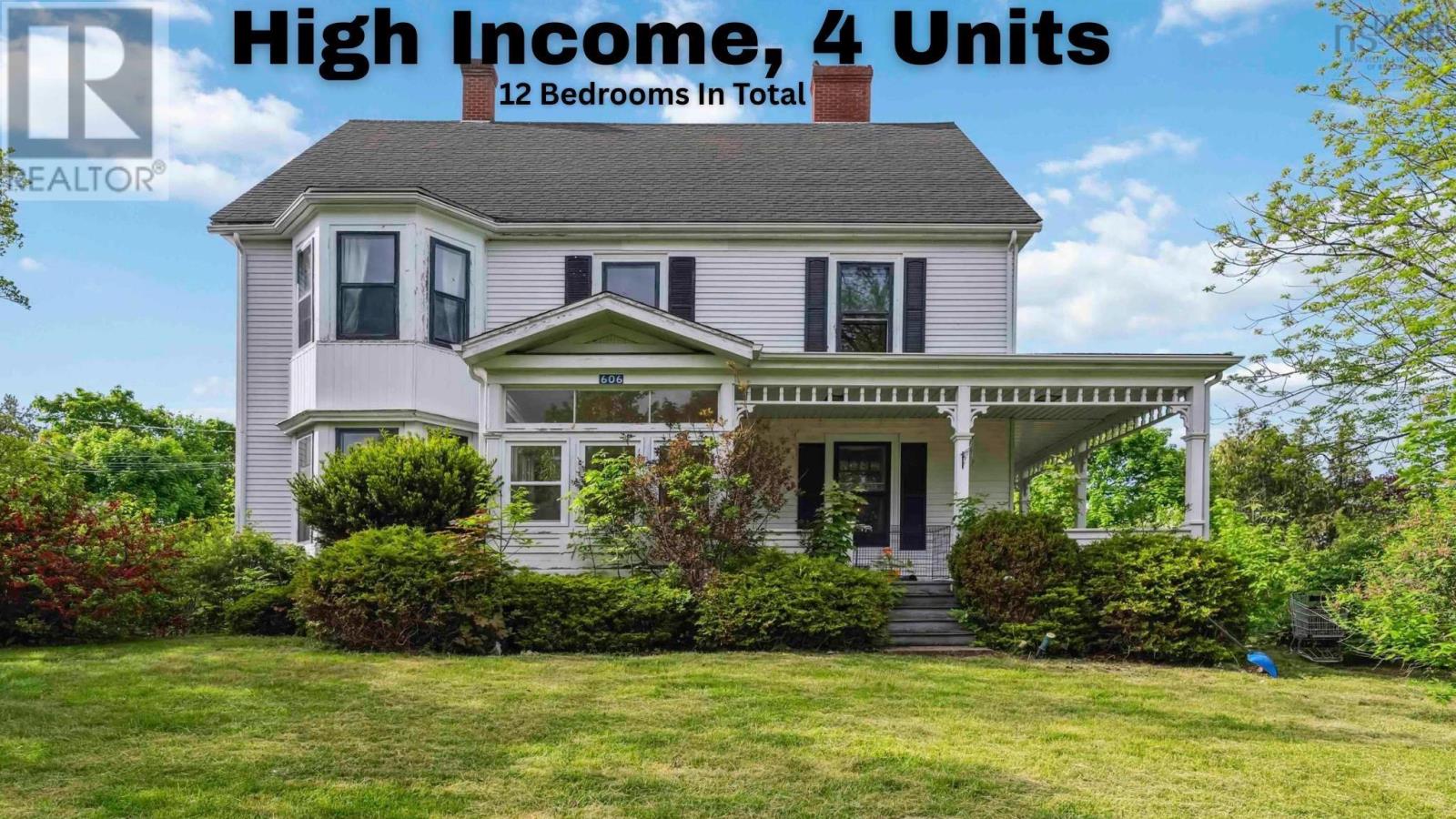 606 Main St, Wolfville, NS B4P 1E8