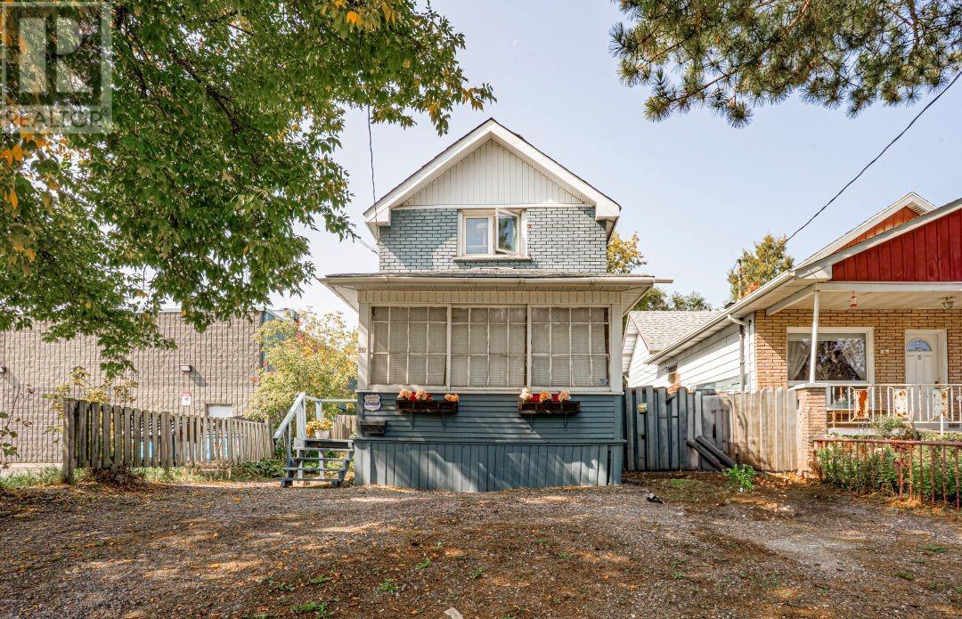 337 Burton Ave, Sudbury, ON P3C 4K4
