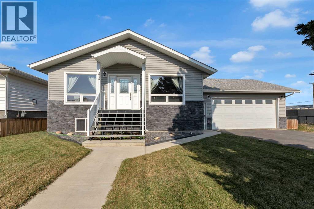 3 Street N Unit 212, Vulcan, AB T0L 2B0