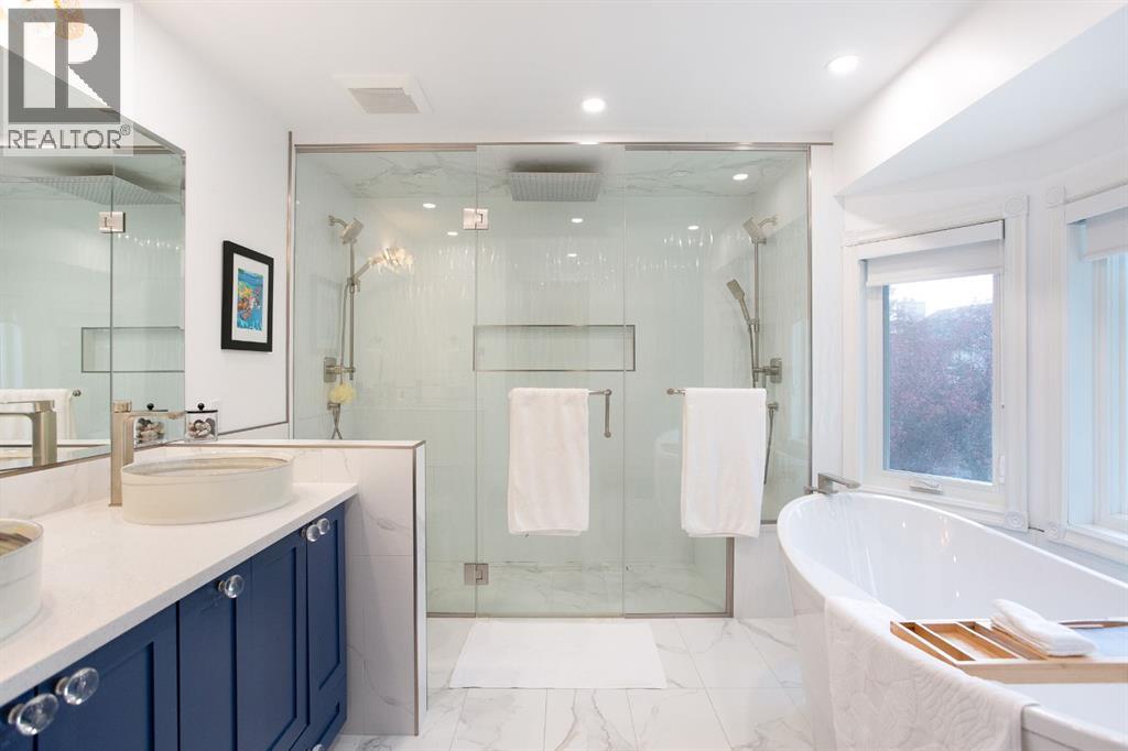 8311 Hawkview Manor Rd NW, Calgary, AB T3G 2Z6