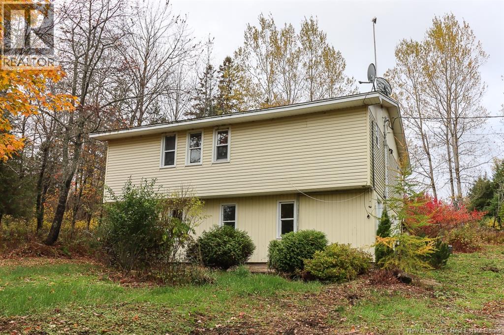 21 Kiersteadville Rd, Kingston, NB E5N 1M2