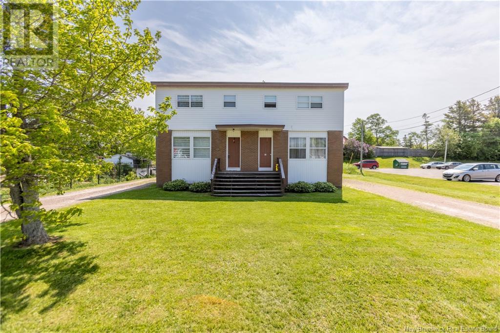 4 Jones Avenue #4, Sackville, NB E4L 3Y6