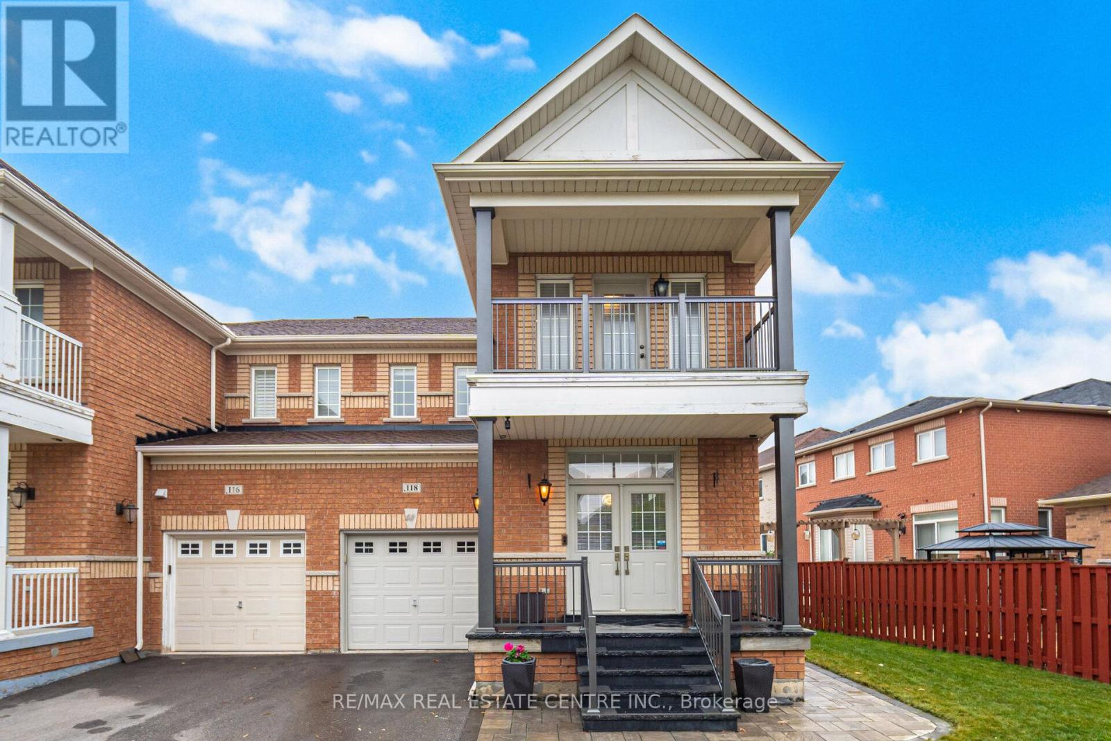 118 Connolly Cres, Brampton, ON L6R 0E3
