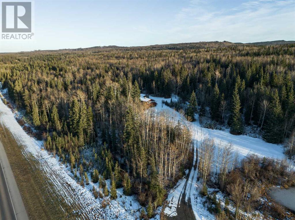941 Makenny Street, Hinton, AB T7V 1Y2