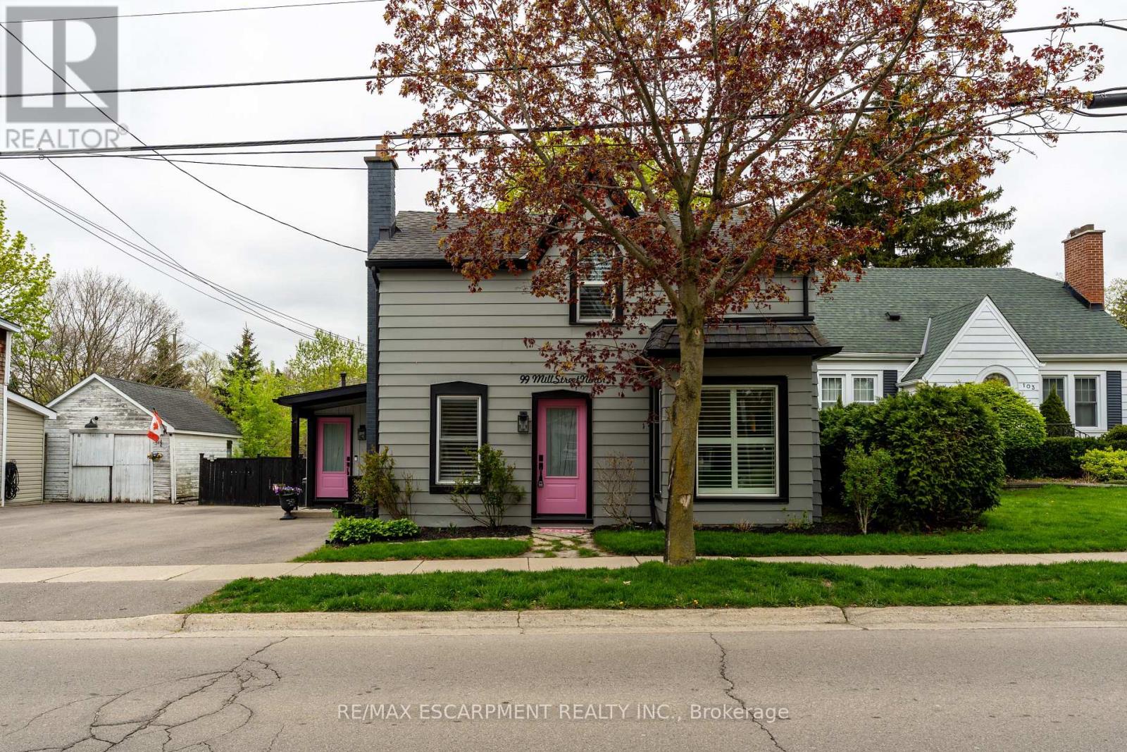 99 Mill St N, Hamilton, ON L0R 2H0