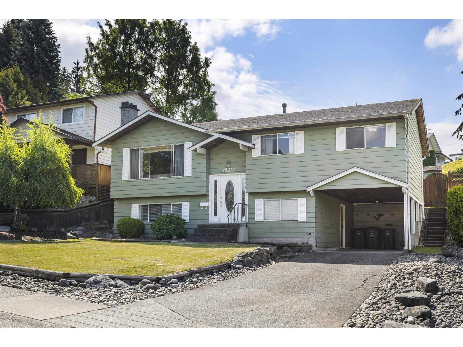 13512 Crestview Dr, Surrey, BC V3R 6T2