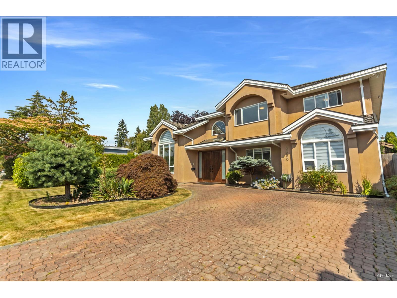 10320 Scotsdale Ave, Richmond, BC V7E 3V1