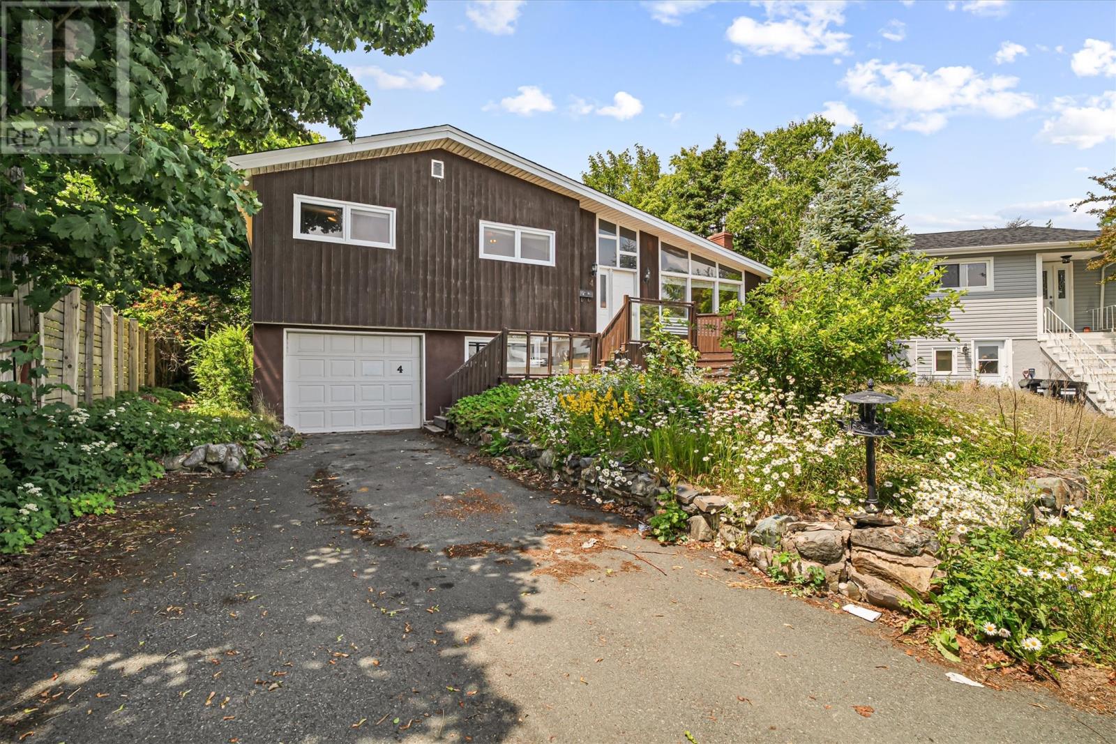 4 Conroy Pl, St. John's, NL A1B 2K3
