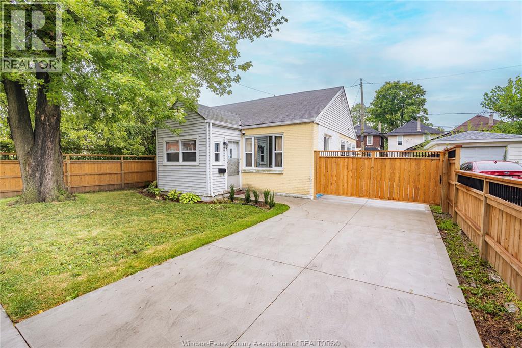 269 Josephine Ave, Windsor, ON N9B 2K7
