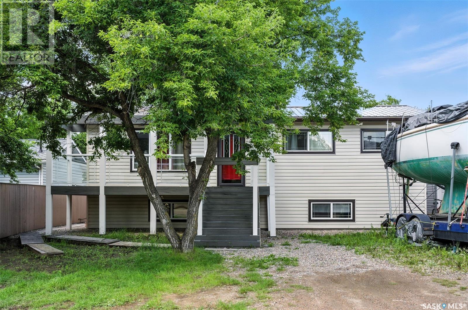 732 1 Avenue North, Martensville, SK S0K 2T2