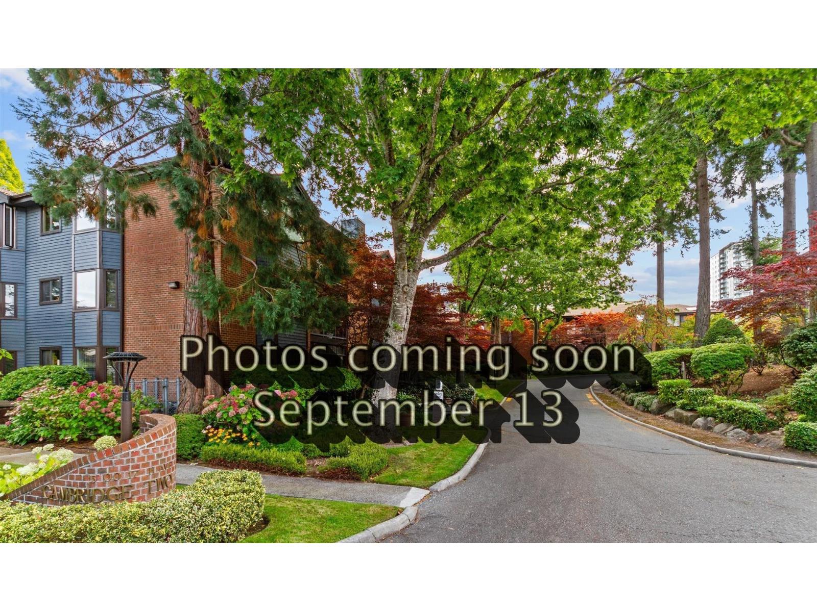 15300 17 Avenue Unit 310, Surrey, BC V4A 8Y6
